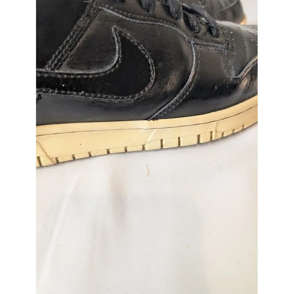 Nike Dunk Low Mens Black Sneakers Size 10 Casual Streetwear Shoes